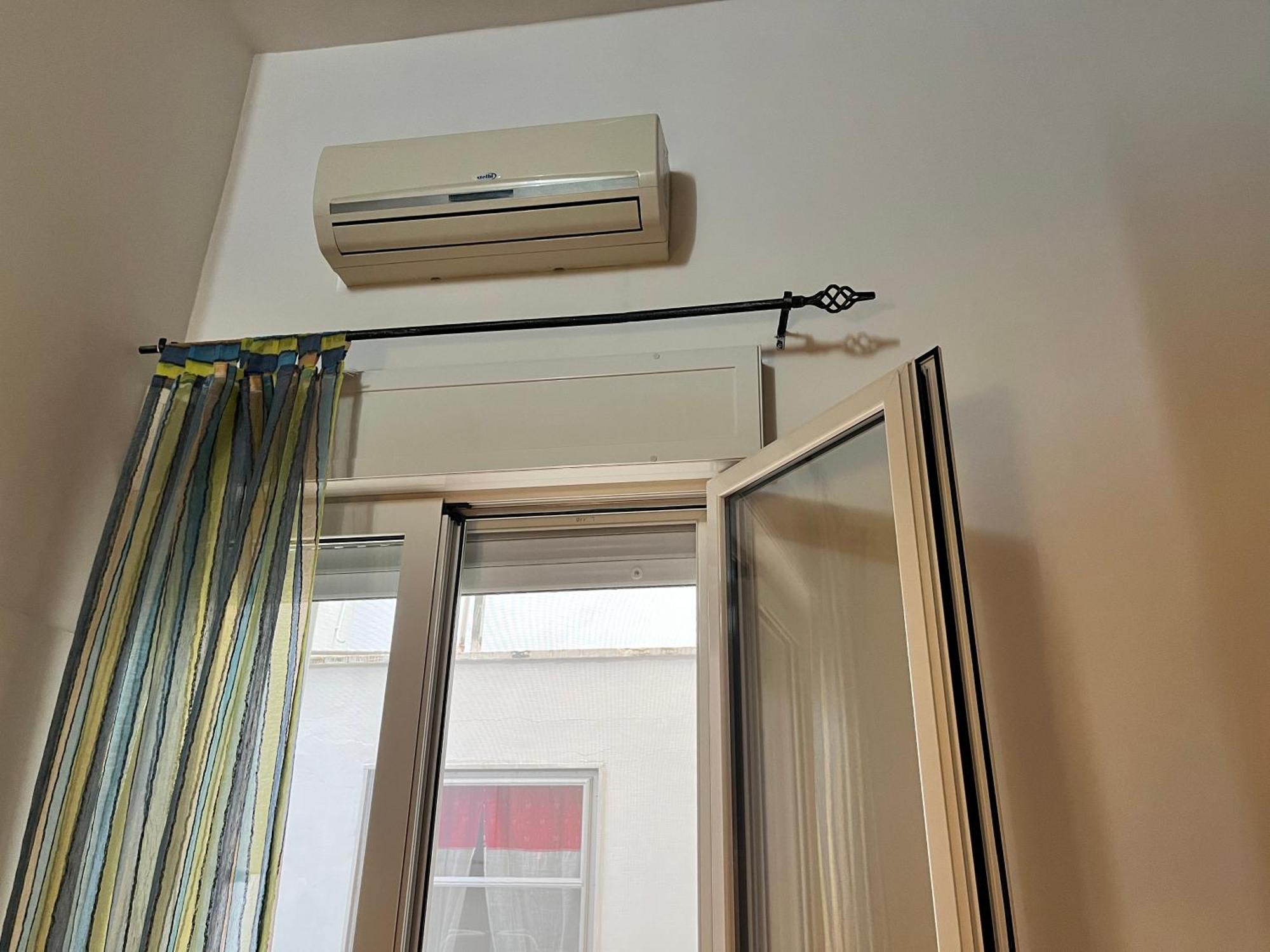 ブリンディジErcoles Houseアパートメント エクステリア 写真